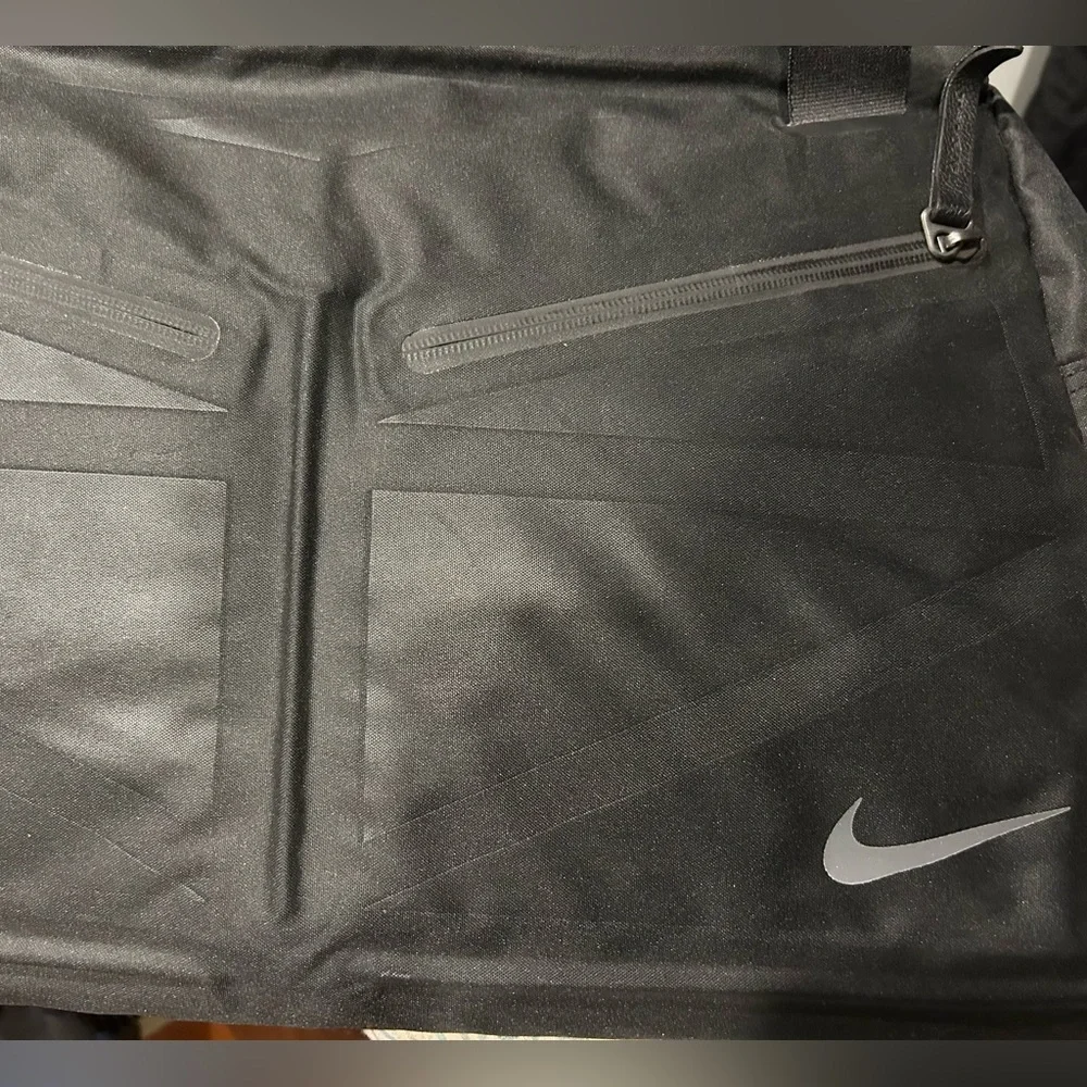 Nike Black Reverie Duffel Bag - Picture 2 of 7
